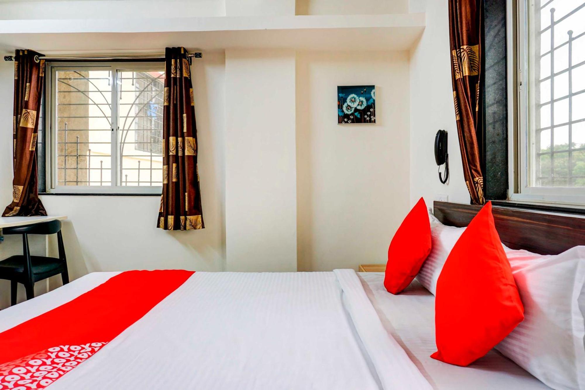 Flagship 79177 Hotel Inn Pune Exterior foto